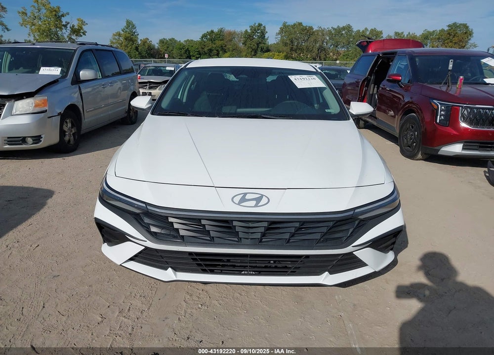 2025 HYUNDAI ELANTRA VIN: KMHLL4DG0SU000929