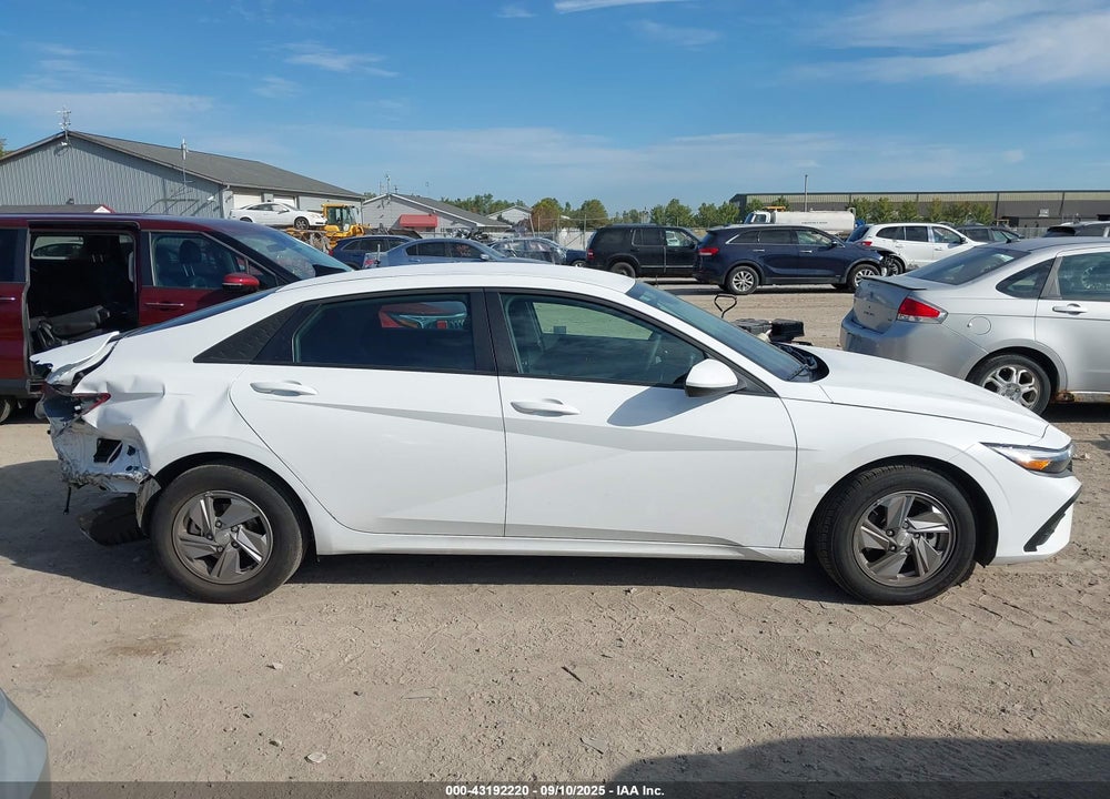 2025 HYUNDAI ELANTRA VIN: KMHLL4DG0SU000929