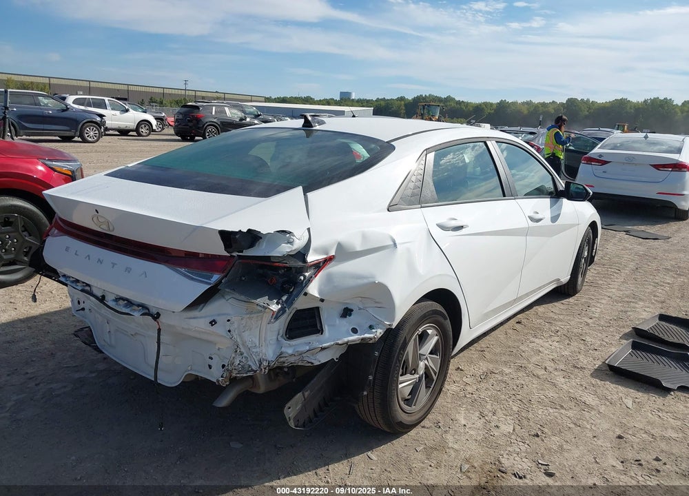 2025 HYUNDAI ELANTRA VIN: KMHLL4DG0SU000929