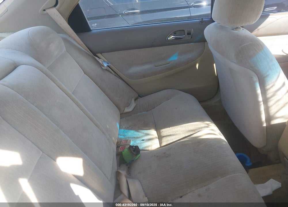 1995 HONDA ACCORD LX/EX VIN: 1HGCD5635SA159322