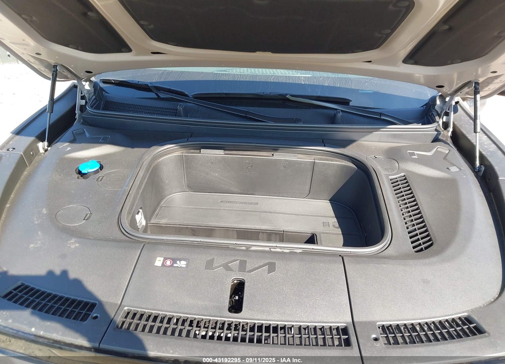 2026 KIA EV9 LAND VIN: 5XYADFS56TG006999