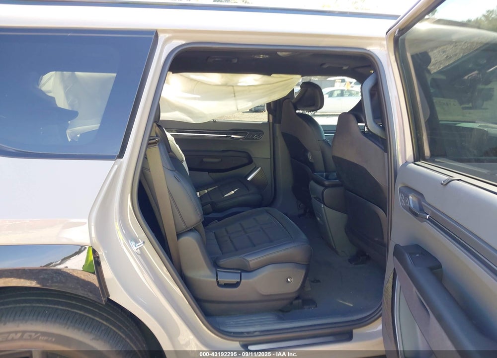2026 KIA EV9 LAND VIN: 5XYADFS56TG006999