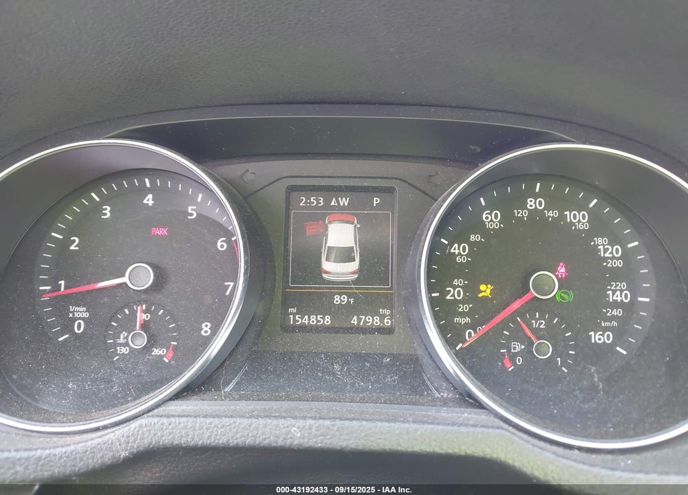 2017 VOLKSWAGEN PASSAT VIN: 1VWCT7A34HC077189