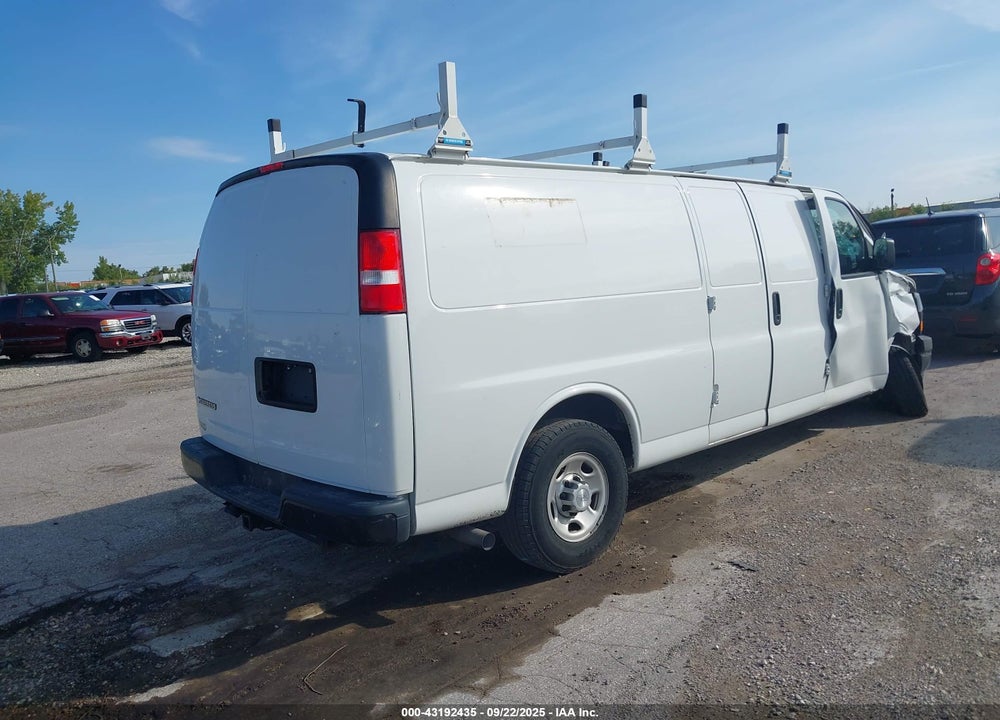 2019 CHEVROLET EXPRESS 3500 VIN: 1GCZGHFG0K1304318