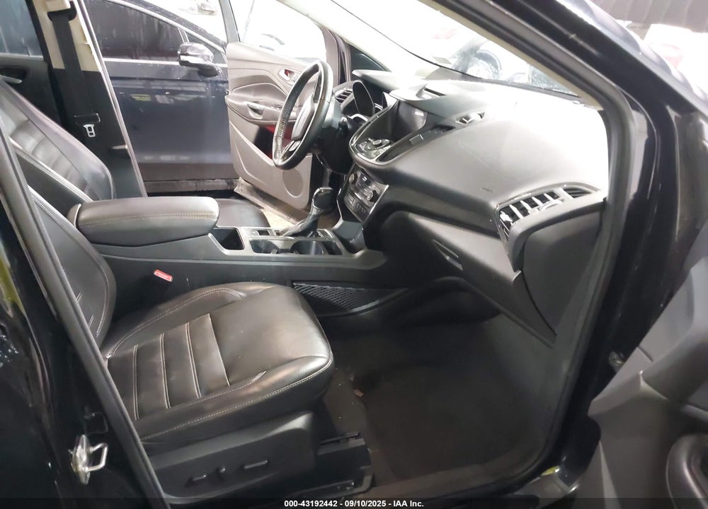 2017 FORD ESCAPE VIN: 1FMCU0JD7HUA18532