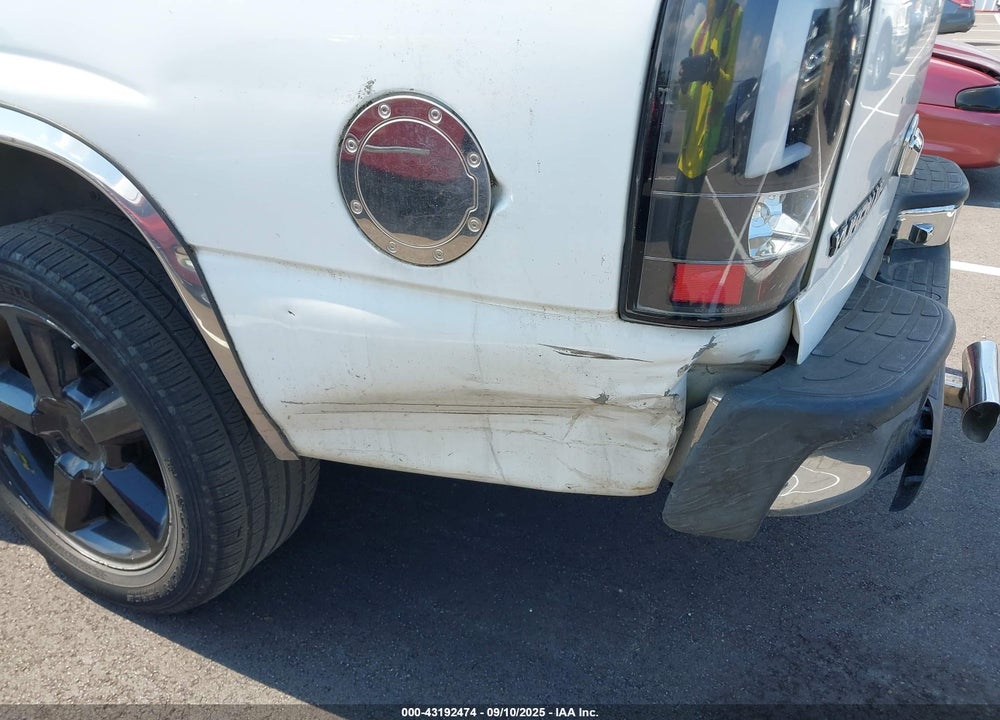2005 GMC YUKON XL 1500 SLT VIN: 3GKEC16Z55G210674
