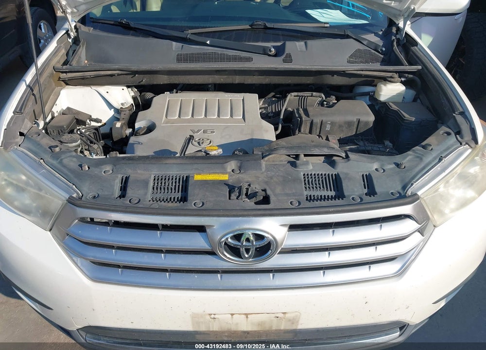 2013 TOYOTA HIGHLANDER VIN: 5TDZK3EH7DS138736