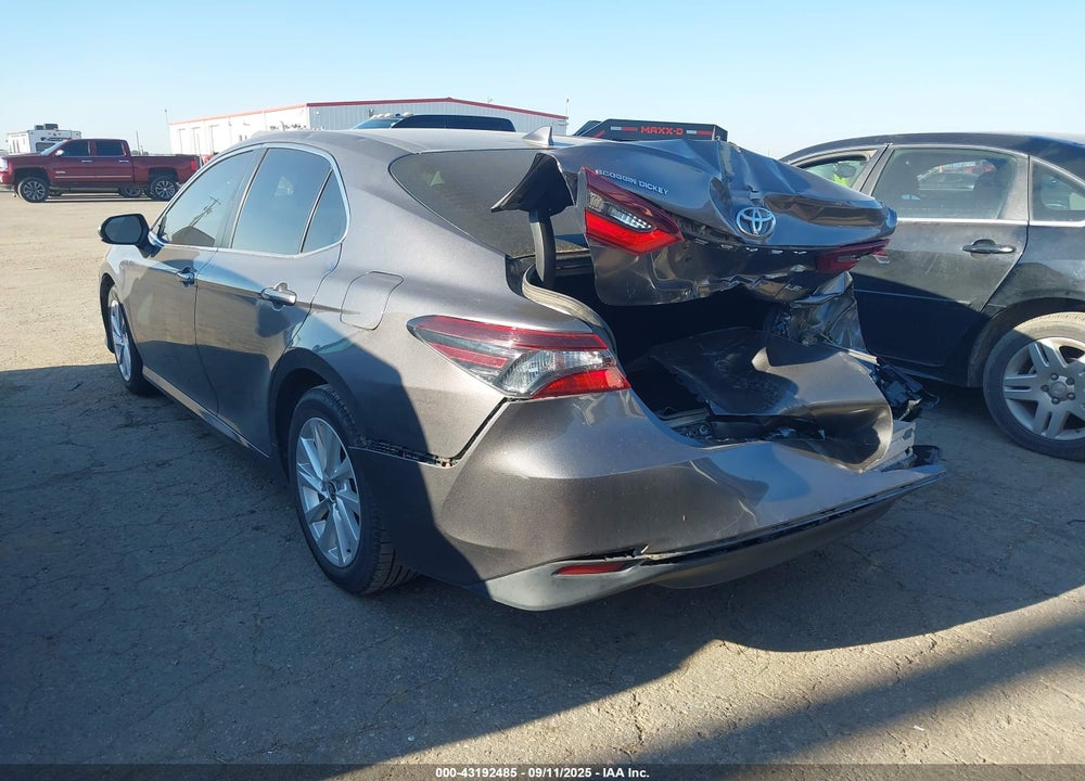 2021 TOYOTA CAMRY VIN: 4T1C11AK5MU430519