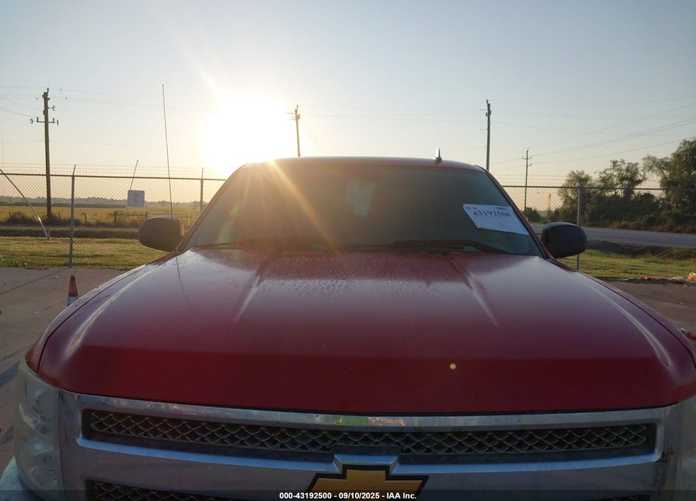 2013 CHEVROLET SILVERADO 1500 LT VIN: 1GCRKSE72DZ130866