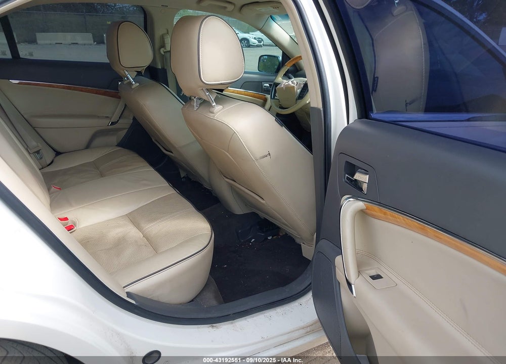 2012 LINCOLN MKZ VIN: 3LNHL2GC8CR814600