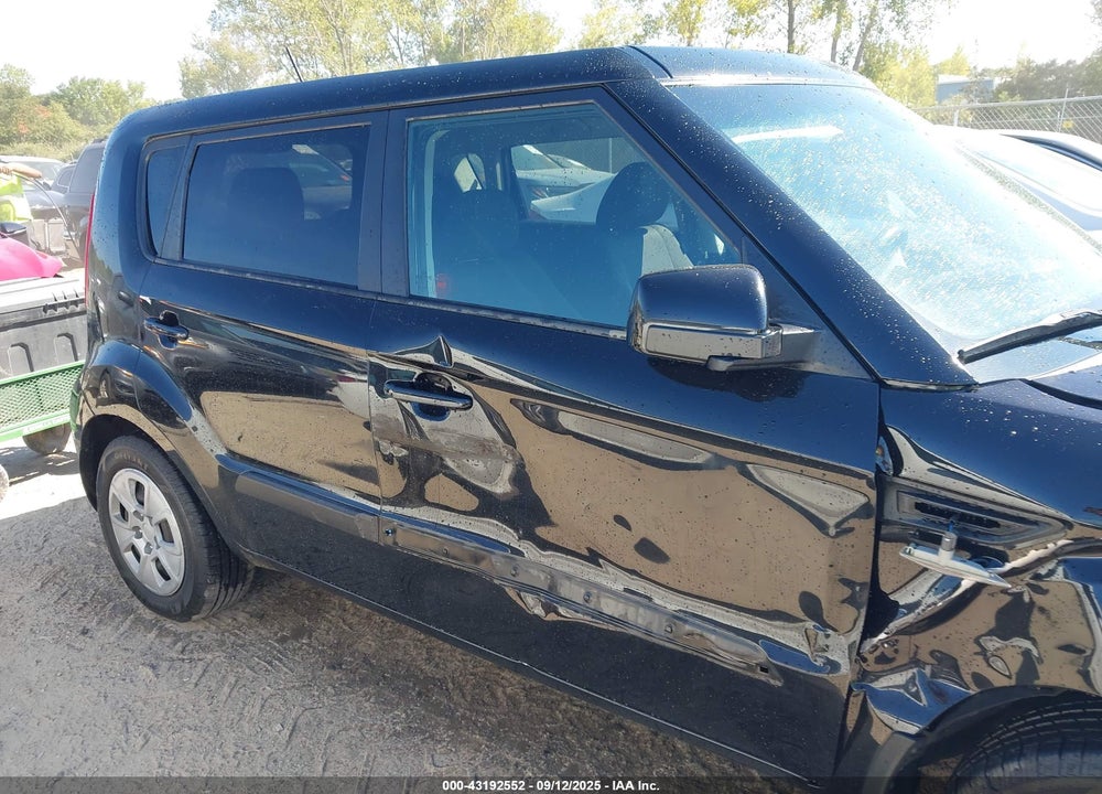 2012 KIA SOUL VIN: KNDJT2A52C7746690