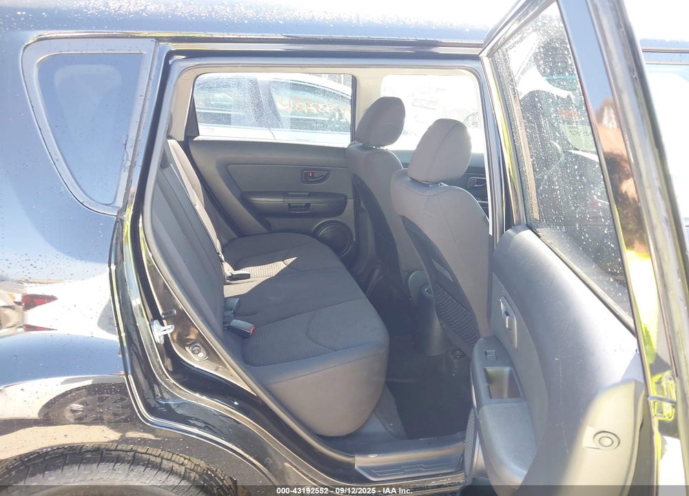 2012 KIA SOUL VIN: KNDJT2A52C7746690