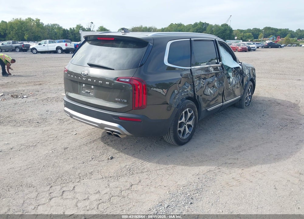 2021 KIA TELLURIDE VIN: 5XYP34HC4MG174133