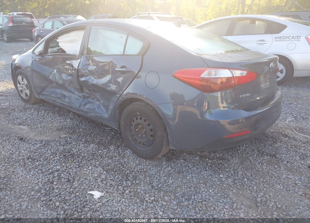 2016 KIA FORTE VIN: KNAFK4A62G5440553