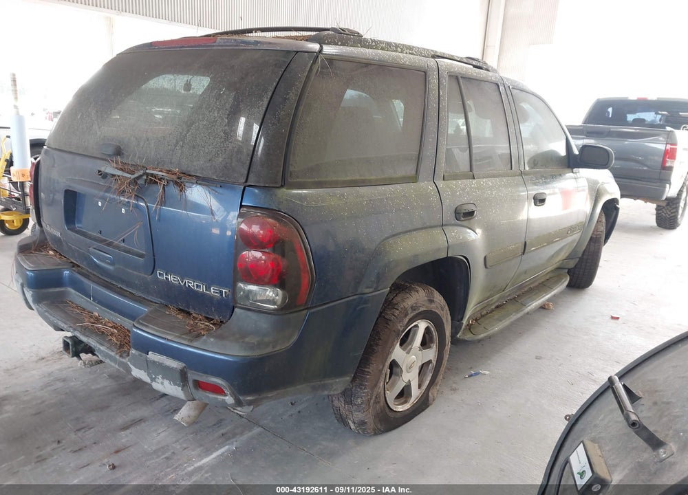 2002 CHEVROLET TRAILBLAZER LT VIN: 1GNDT13S522370564