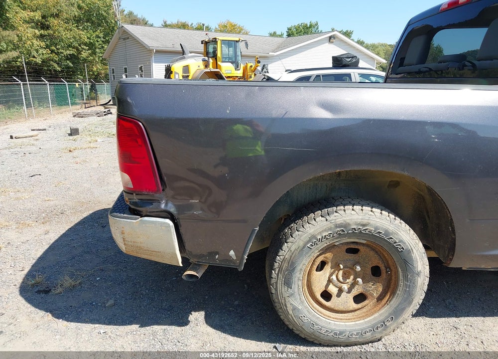 2014 RAM 1500 VIN: 1C6RR7KG2ES302229