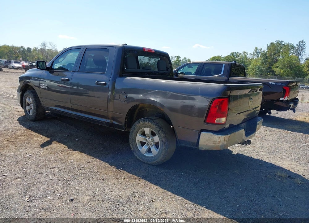 2014 RAM 1500 VIN: 1C6RR7KG2ES302229