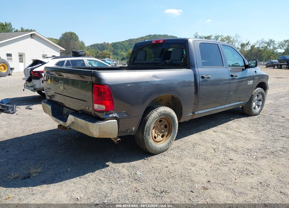 2014 RAM 1500 VIN: 1C6RR7KG2ES302229