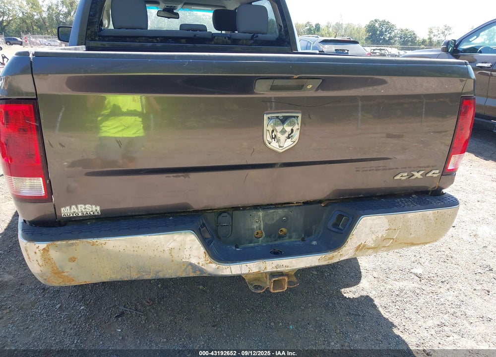 2014 RAM 1500 VIN: 1C6RR7KG2ES302229