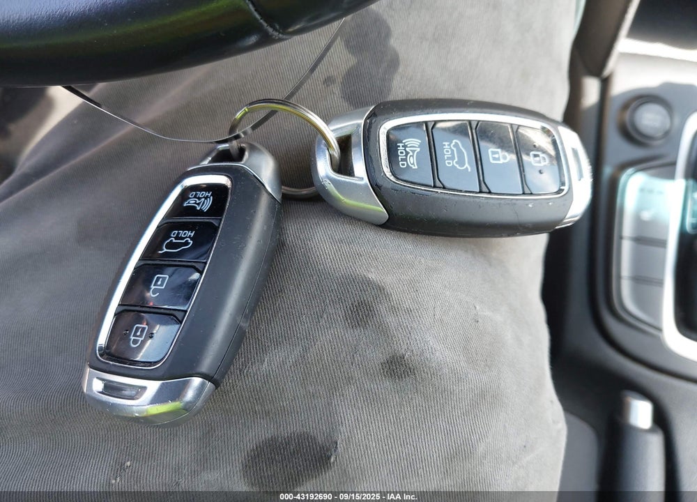 2018 HYUNDAI KONA VIN: KM8K22AA3JU153192