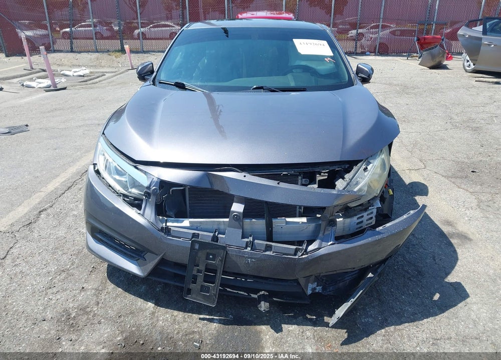 2018 HONDA CIVIC VIN: 2HGFC4B02JH305620