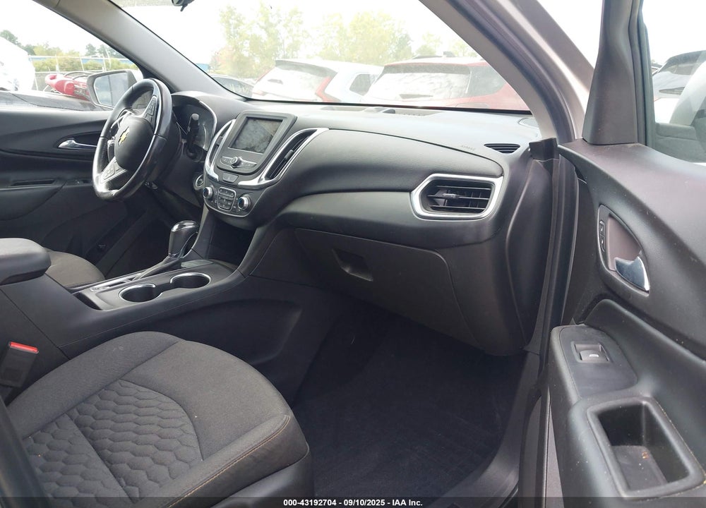 2019 CHEVROLET EQUINOX VIN: 3GNAXKEV2KS661869