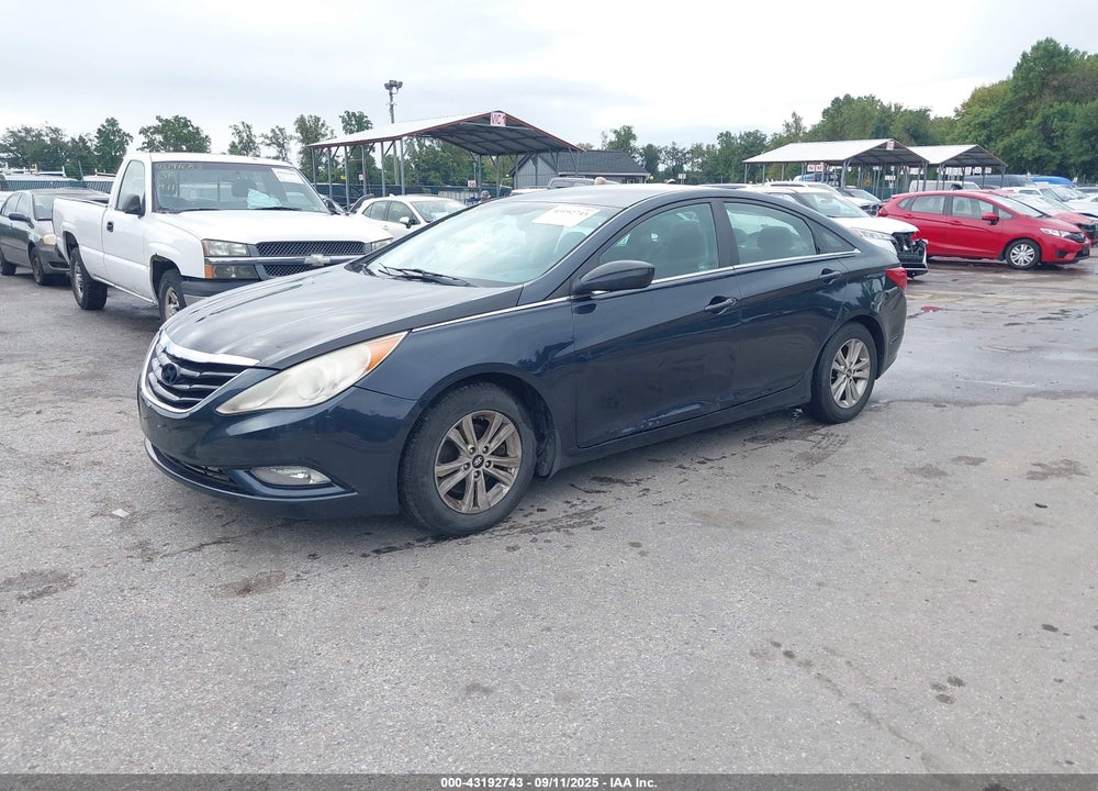 2013 HYUNDAI SONATA GLS VIN: 5NPEB4AC2DH712390