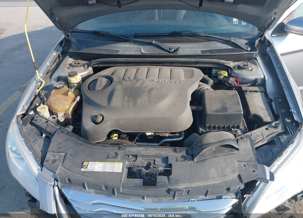 2013 CHRYSLER 200 VIN: 1C3CCBBG5DN569935