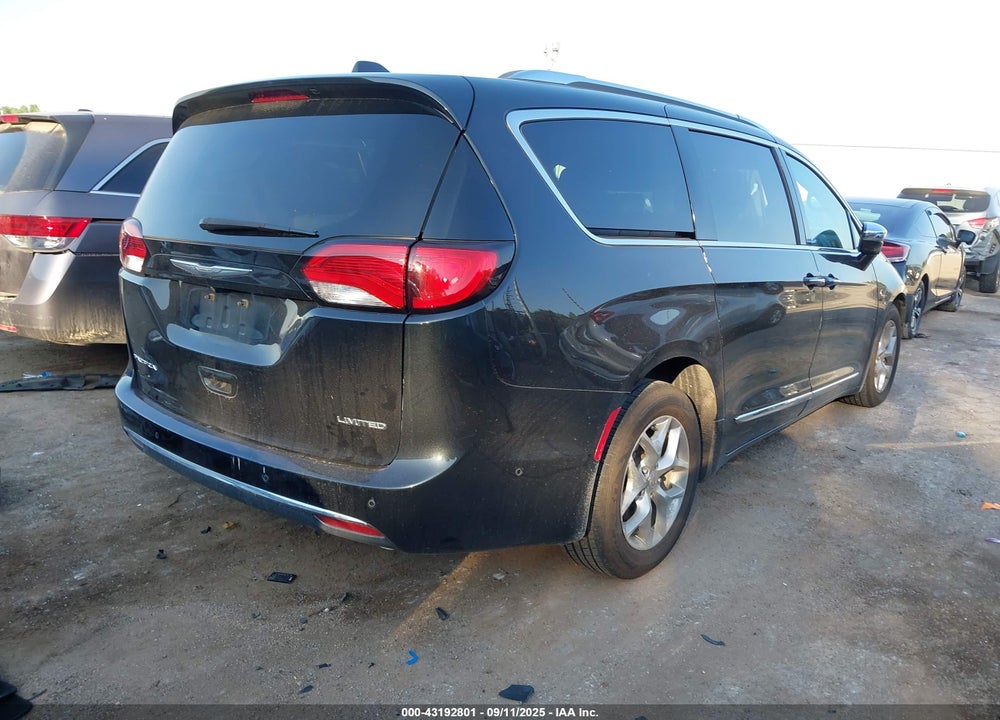 2017 CHRYSLER PACIFICA LIMITED VIN: 2C4RC1GG1HR619960