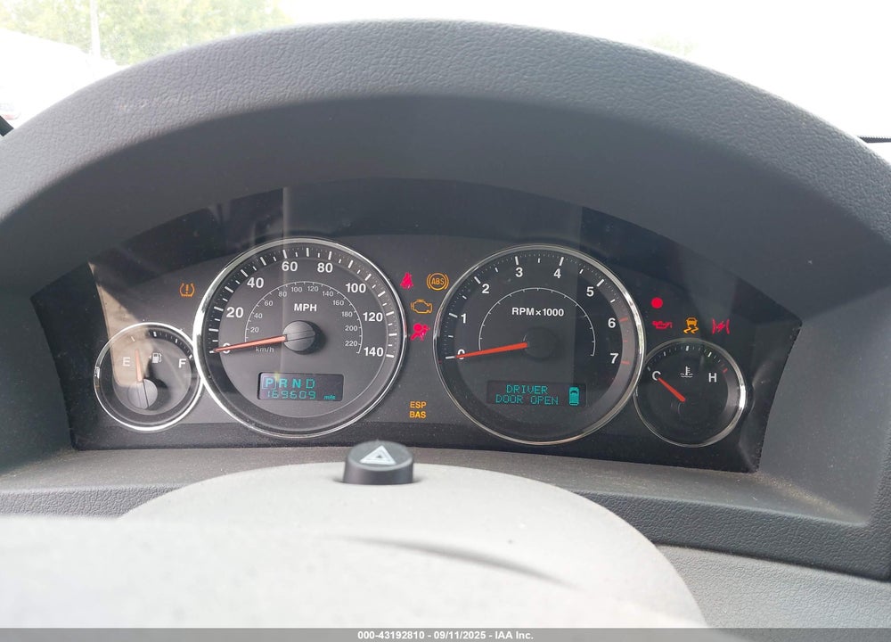 2007 JEEP GRAND CHEROKEE LIMITED VIN: 1J8HR58237C682398