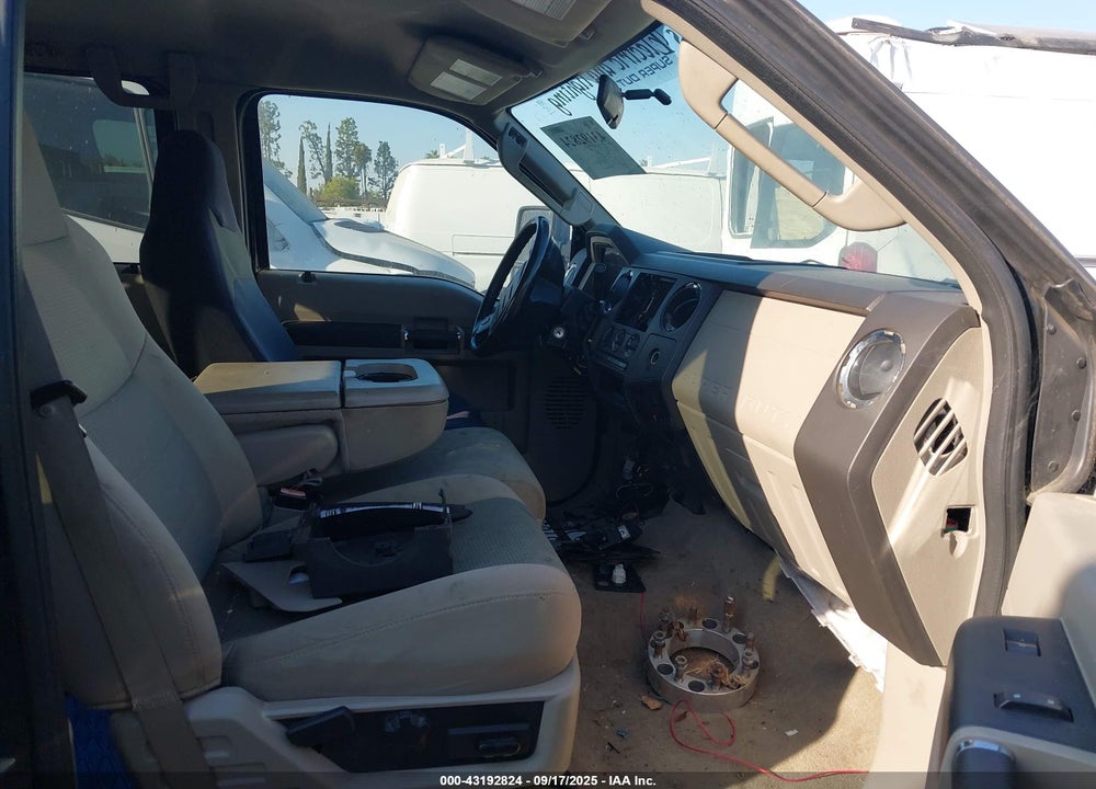 2008 FORD F-250 VIN: 1FTSW21R68EC84636