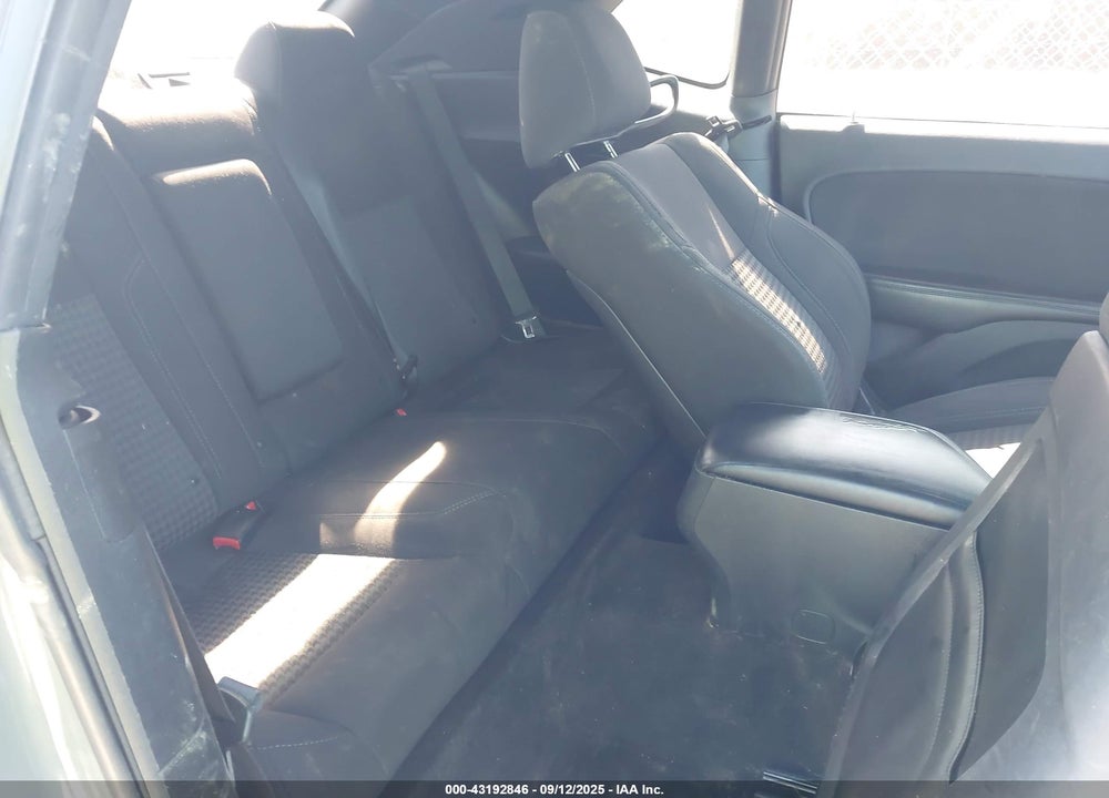 2017 DODGE CHALLENGER VIN: 2C3CDZAG3HH519086