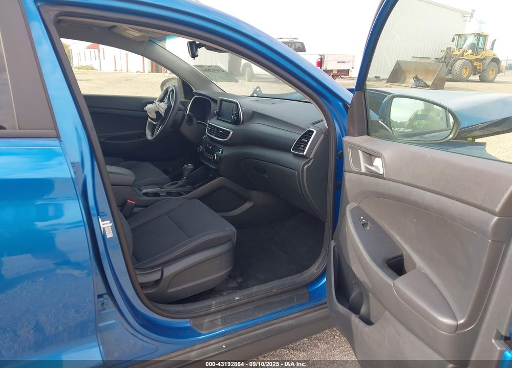 2021 HYUNDAI TUCSON VIN: KM8J3CA41MU299250