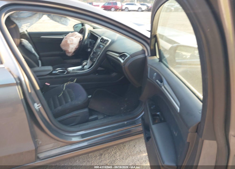 2014 FORD FUSION SE VIN: 3FA6P0H74ER144106