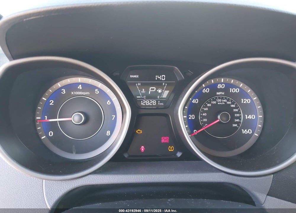 2015 HYUNDAI ELANTRA VIN: KMHDH4AE1FU299524