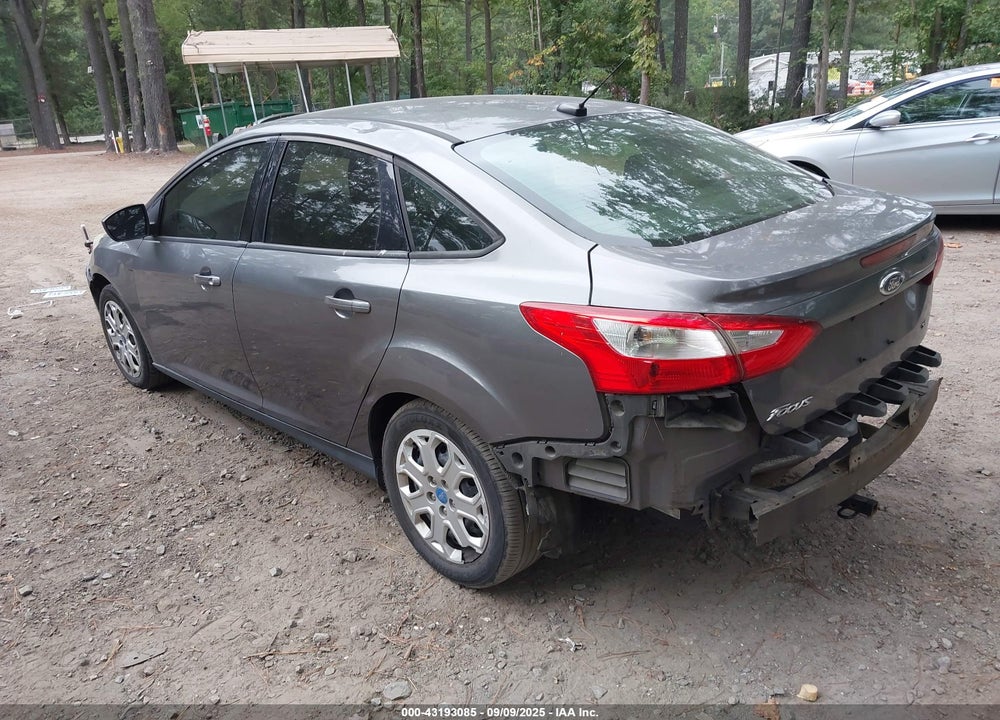 2012 FORD FOCUS VIN: 1FAHP3F2XCL120812