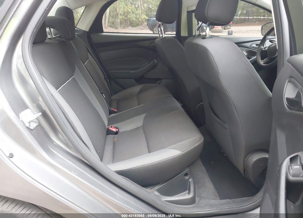 2012 FORD FOCUS VIN: 1FAHP3F2XCL120812
