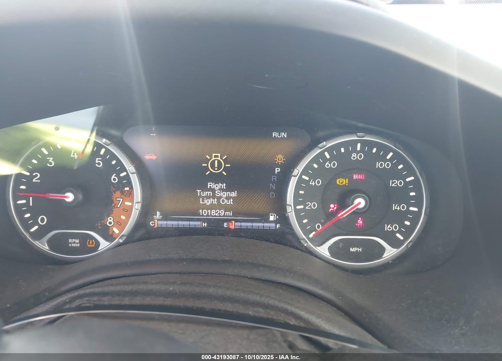 2017 JEEP RENEGADE VIN: ZACCJBBBXHPE59367