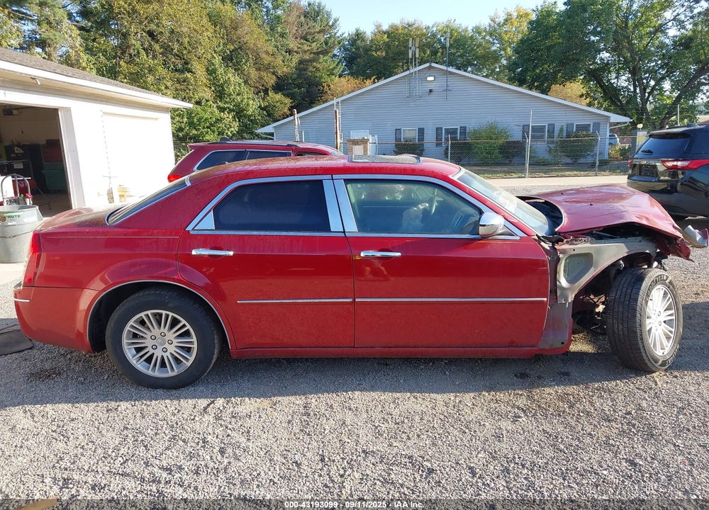 2010 CHRYSLER 300 TOURING PLUS VIN: 2C3CA1CV0AH320413