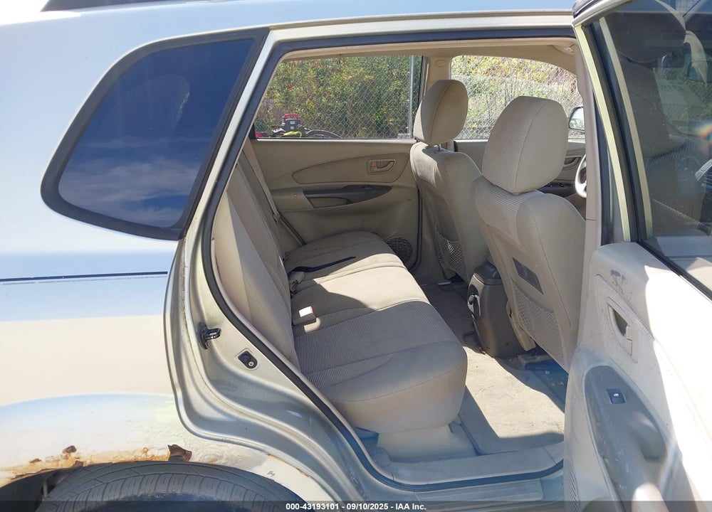 2006 HYUNDAI TUCSON VIN: KM8JM12B86U411401