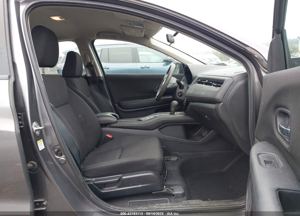 2016 HONDA HR-V LX VIN: 3CZRU6H3XGM729055