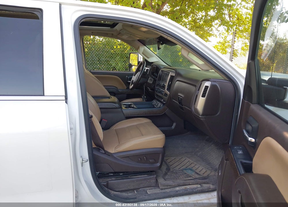 2019 GMC SIERRA 3500HD DENALI VIN: 1GT42WEY7KF154265