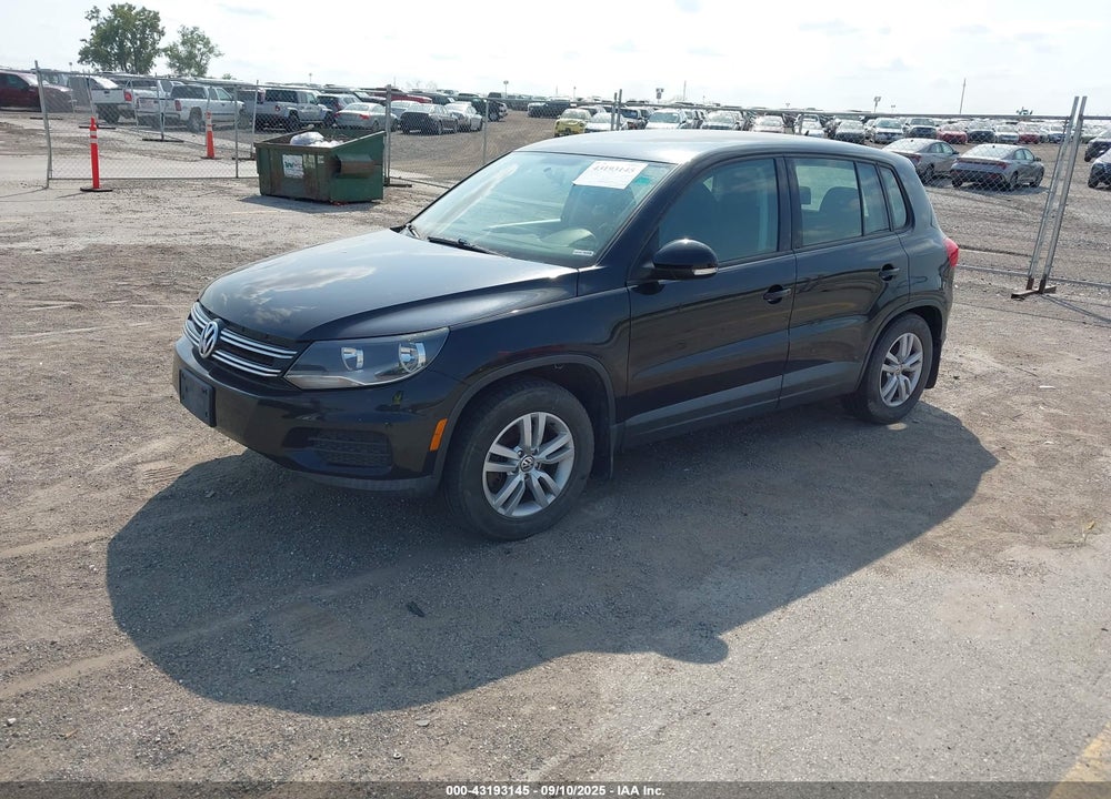 2014 VOLKSWAGEN TIGUAN VIN: WVGBV3AX5EW545702