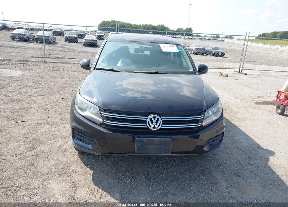 2014 VOLKSWAGEN TIGUAN VIN: WVGBV3AX5EW545702