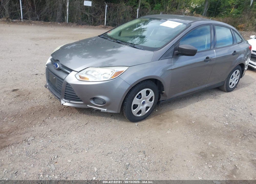 2013 FORD FOCUS VIN: 1FADP3E25DL358519