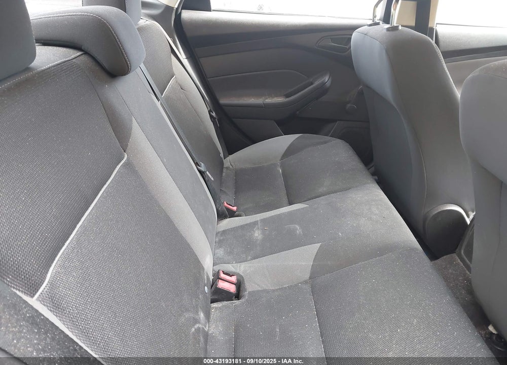 2013 FORD FOCUS VIN: 1FADP3E25DL358519