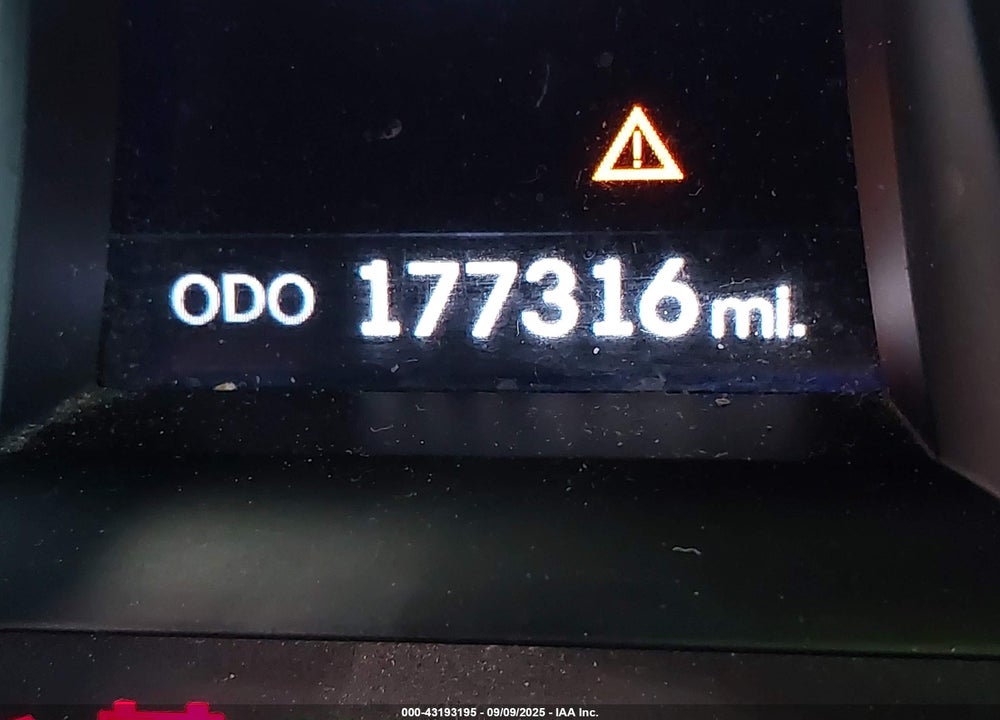 2013 HYUNDAI SANTA FE SPORT VIN: 5XYZU3LB3DG057450