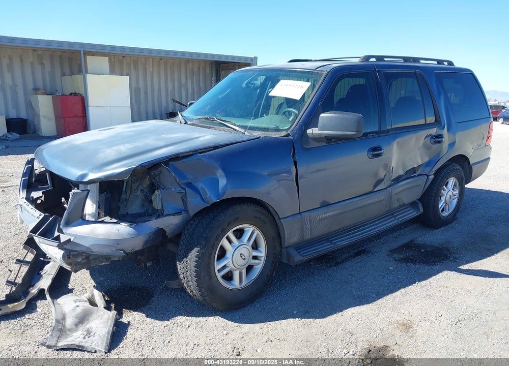2005 FORD EXPEDITION XLT VIN: 1FMPU15575LB13832