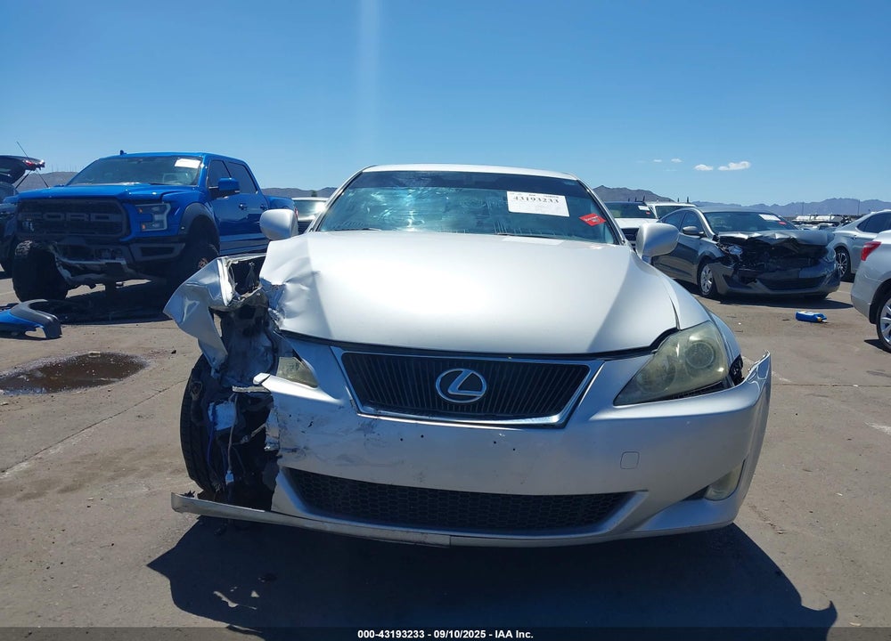 2007 LEXUS IS 250 VIN: JTHBK262475028127