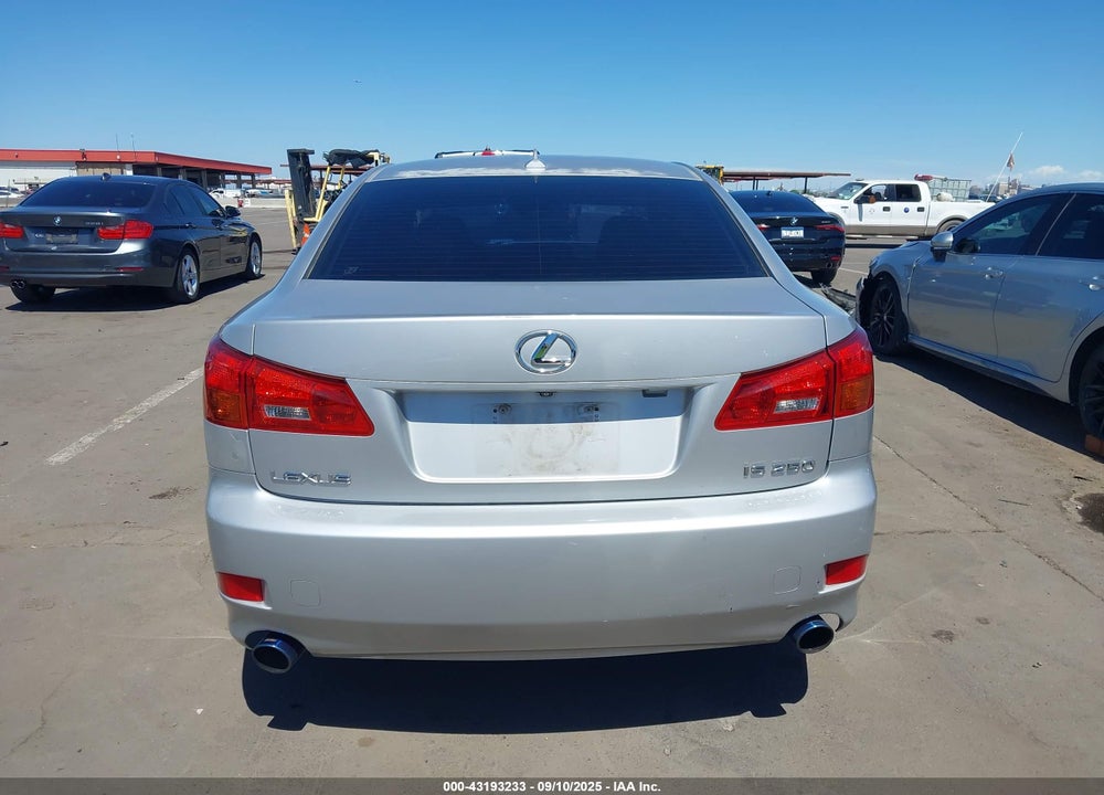2007 LEXUS IS 250 VIN: JTHBK262475028127